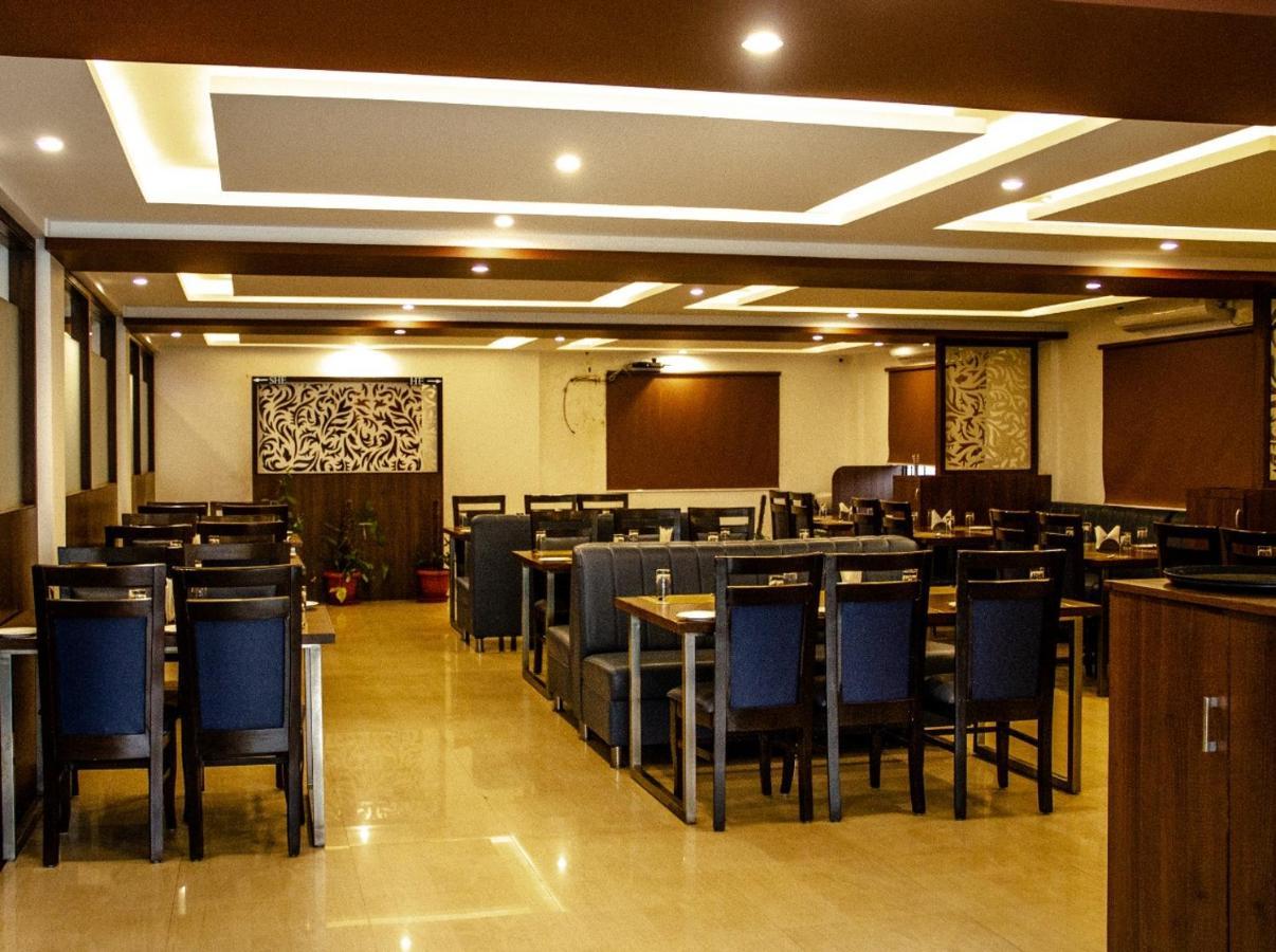 The Nisarga Grand Otel Bangalore Dış mekan fotoğraf